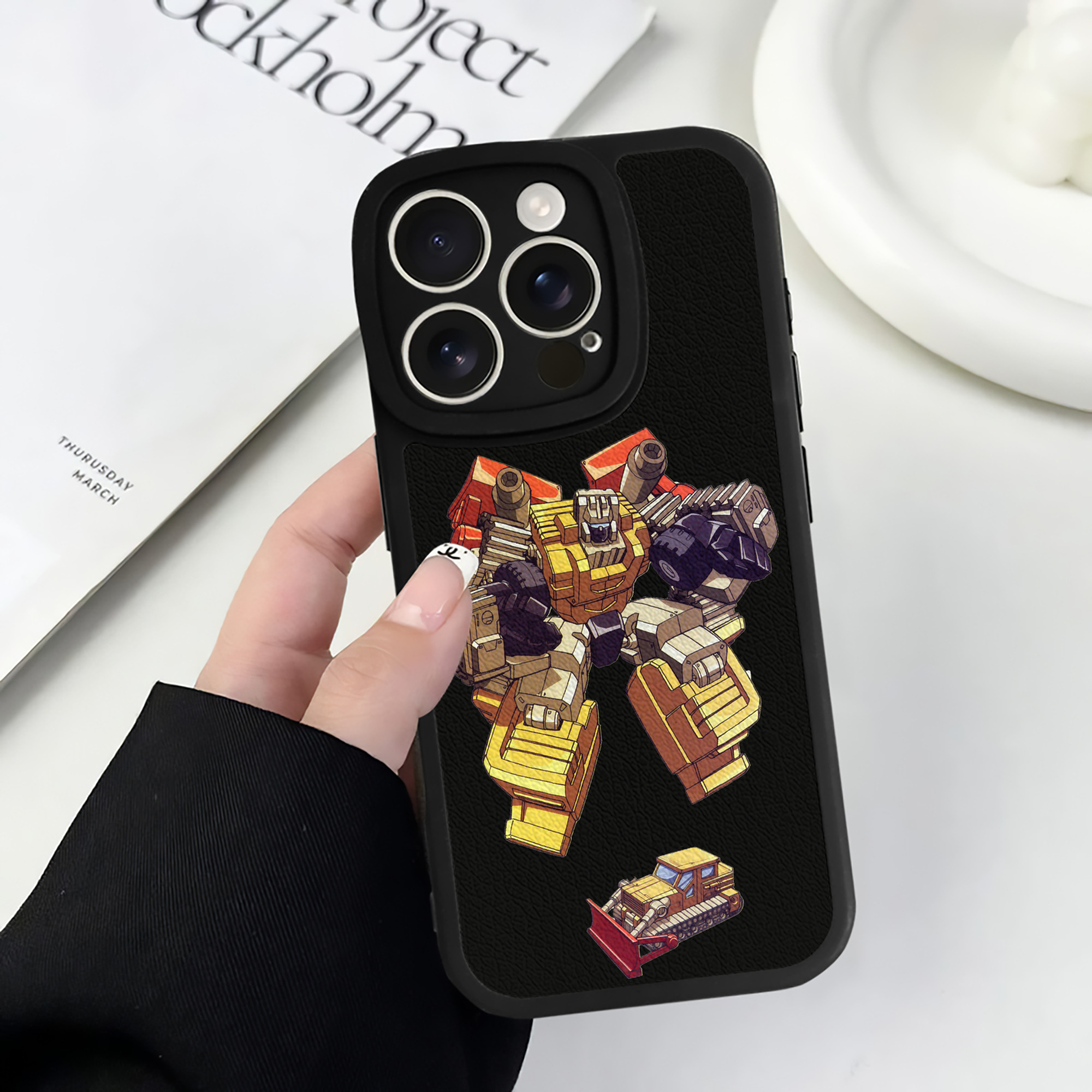 （画像用）  【iPhone 16シリーズ対応】シリコンスマホケース（レザー調） 材質：シリコン
